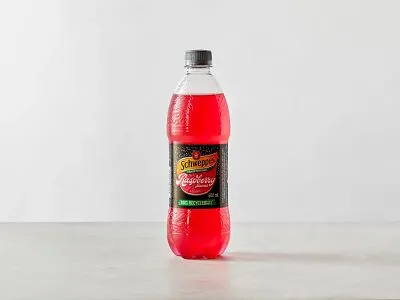 Schweppes tradional raspberry 600ml
